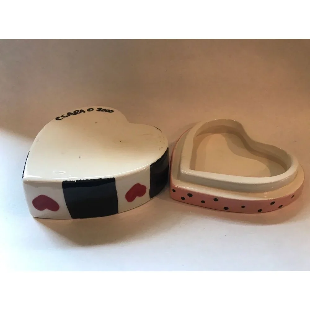 HTF Vintage C Sara 2000 Handpainted Italian Ceramic Heart Shaped Trinket Box